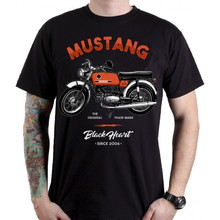 BLACK HEART Mustang T-Shirt - schwarz