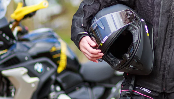 Motorradhelme - Outlet