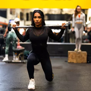 Nebbia INTENSE Iconic 844 Damen Sport-BH mit Verstärkung - schwarz