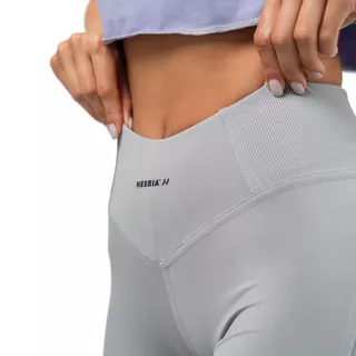 Nebbia GLUTE PUMP 247 Leggings mit hoher Taille - light purple