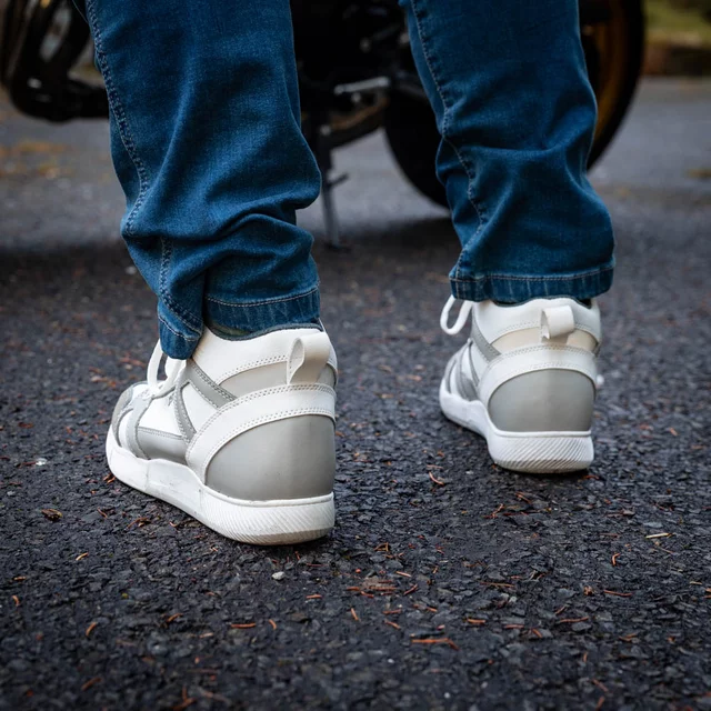 W-TEC Arimes Motorradstiefel - weiß-grau