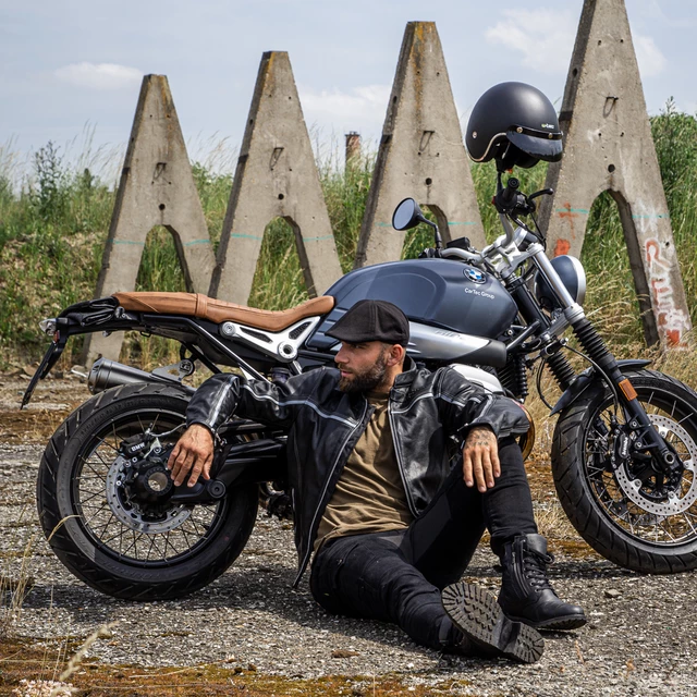W-TEC Feasel Motorradschuhe - schwarz