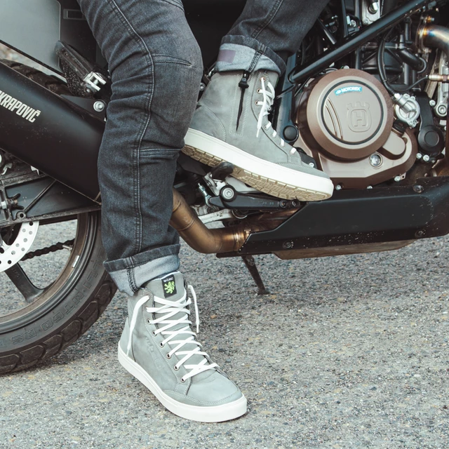 W-TEC Filipo Motorradschuhe - hellgrau