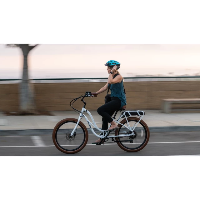 SENA R1 Fahrradhelm mit integriertem Headset - schwarz
