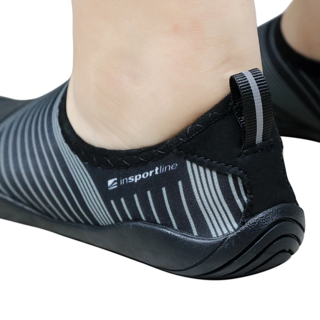 Wasserschuhe inSPORTline Makar - schwarz
